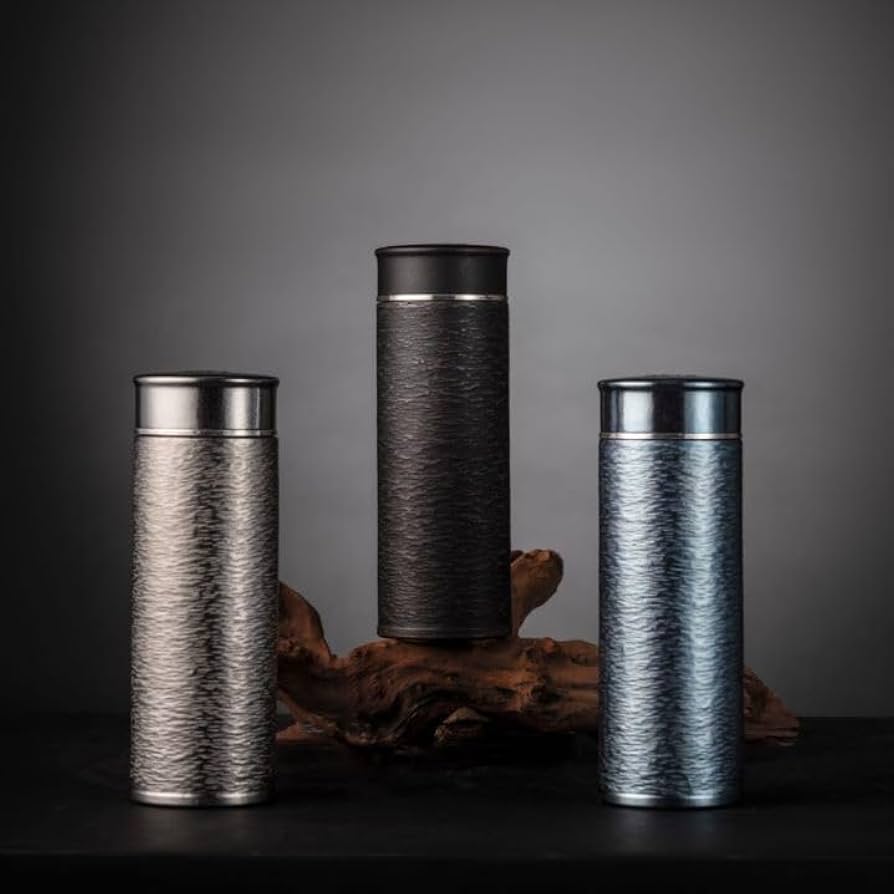 TAIC チタン真空ボトル　220ml 61V+Nr3IYWL._UF350,350_QL50_.jpg